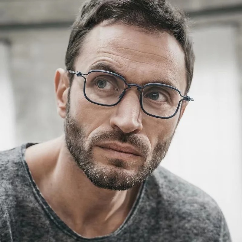 Monture de lunettes en titane pour hommes et femmes, lunettes optiques de haute qualité, de grande taille pour la lecture.